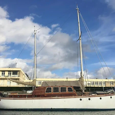 Port Deauville Yacht vintage Buitenkant foto