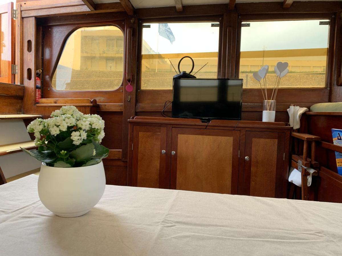 Port Yacht Vintage Botel *