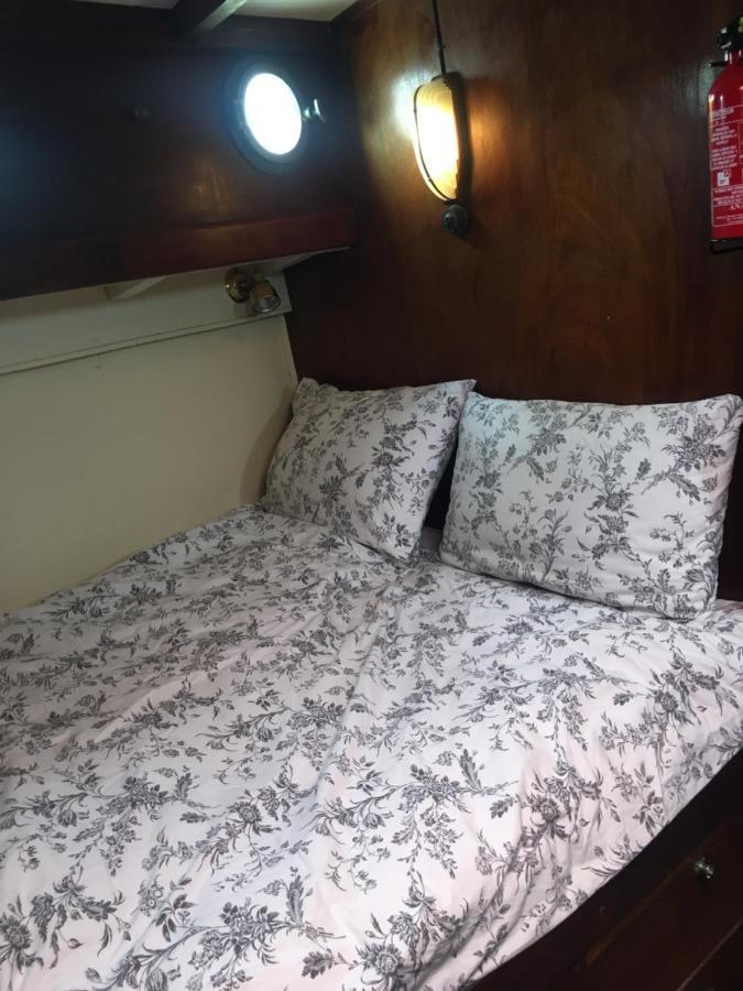 Port Yacht Vintage Botel *